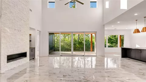 3601 River Birch Cir, Bryan, TX 77807 photo 6