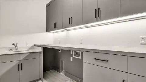 3601 River Birch Cir, Bryan, TX 77807 photo 40