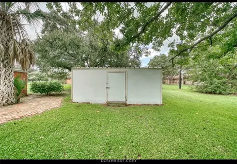 602 E Barton St, Calvert, TX 77837 photo 28