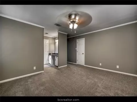 602 E Barton St, Calvert, TX 77837 photo 15