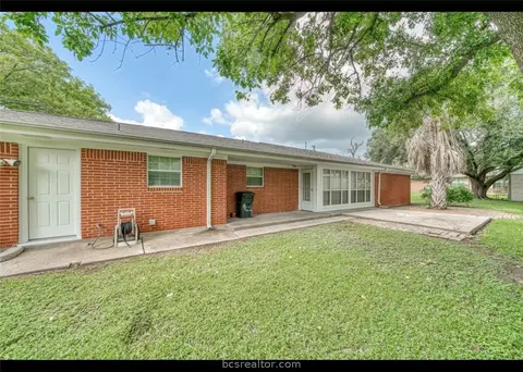 602 E Barton St, Calvert, TX 77837 photo 25