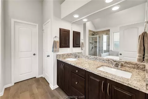 2139 Naples Way, Bryan, TX 77808 photo 21