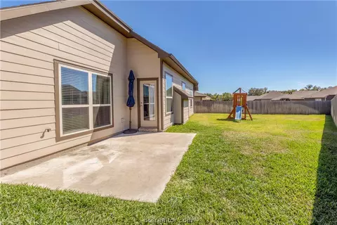 2139 Naples Way, Bryan, TX 77808 photo 24