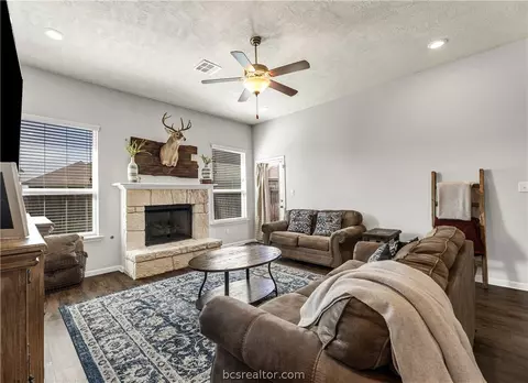 2139 Naples Way, Bryan, TX 77808 photo 14