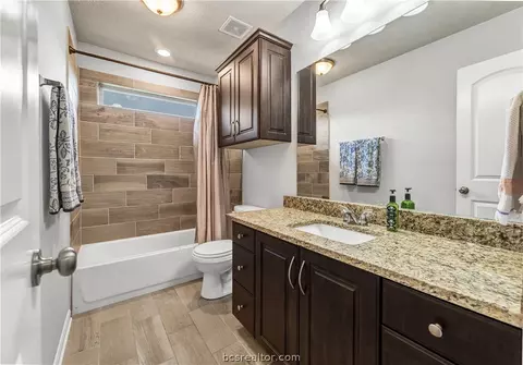 2139 Naples Way, Bryan, TX 77808 photo 19