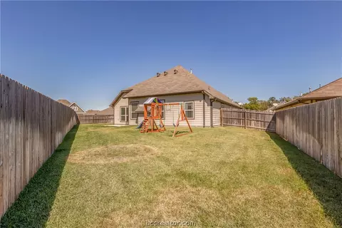 2139 Naples Way, Bryan, TX 77808 photo 25