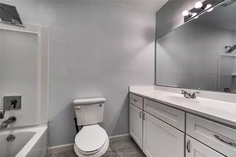 4105 Milton St, Bryan, TX 77803 photo 10