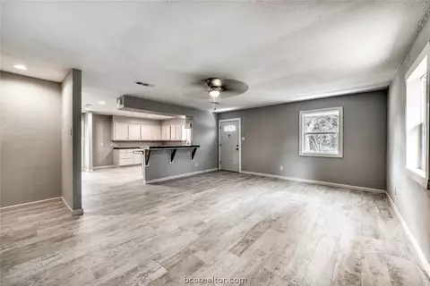 4105 Milton St, Bryan, TX 77803 photo 8