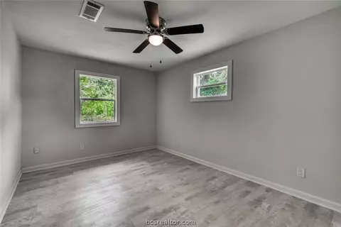 4105 Milton St, Bryan, TX 77803 photo 9