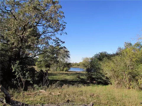 7901 Greensboro Pl, Bryan, TX 77808 photo 12