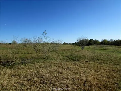 7901 Greensboro Pl, Bryan, TX 77808 photo 9