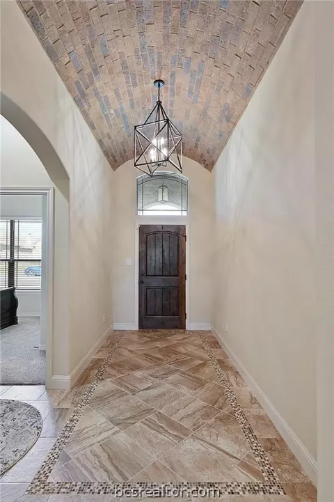 3556 Foxcroft Path, Bryan, TX 77808 photo 2