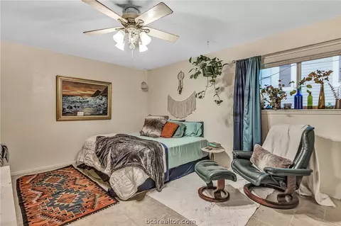 2100 Windsor Drive 22, Bryan, TX 77802 photo 7