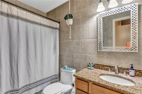 2100 Windsor Drive 22, Bryan, TX 77802 photo 8