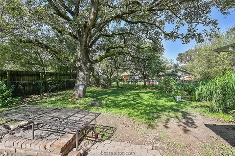 318 Dunn St, Bryan, TX 77801 photo 19