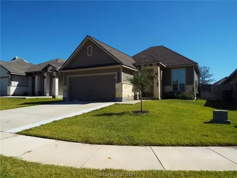 2013 Bleeker Cv, Bryan, TX 77807 photo 1