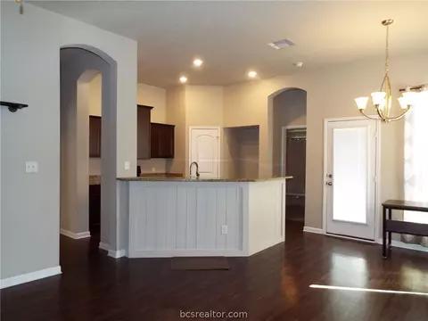 2013 Bleeker Cv, Bryan, TX 77807 photo 6