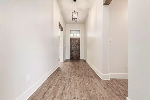 5021 Grayson Way, Bryan, TX 77802 photo 12