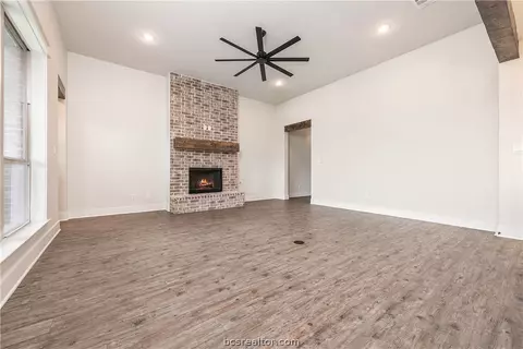 5021 Grayson Way, Bryan, TX 77802 photo 5
