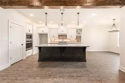 5021 Grayson Way, Bryan, TX 77802 photo 13