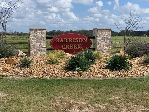 10347 Whiskey River Rd, Bryan, TX 77808 photo 4