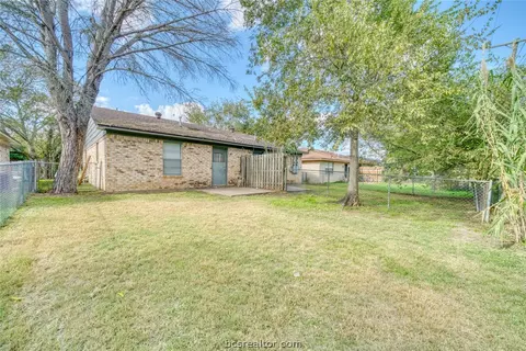 3919 Olive Street Ab, Bryan, TX 77801 photo 23