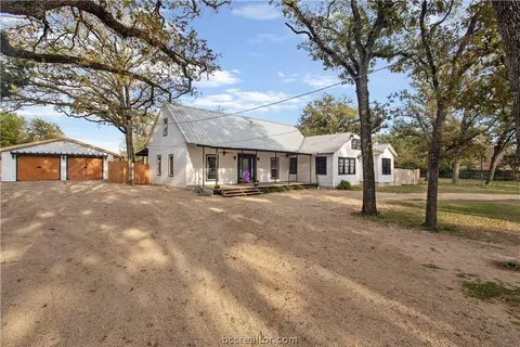 4607 N Texas, Bryan, TX 77803 photo 1