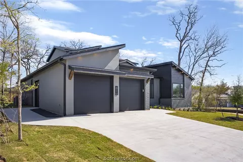 3614 River Birch Cir, Bryan, TX 77807 photo 4