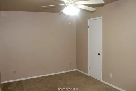2202 Windsor Dr, Bryan, TX 77802 photo 13