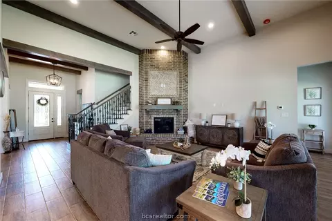 1620 Bennett St, Bryan, TX 77802 photo 5