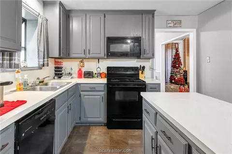 2524 Arbor Dr, Bryan, TX 77802 photo 14