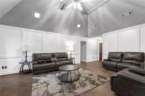 2524 Arbor Dr, Bryan, TX 77802 photo 6