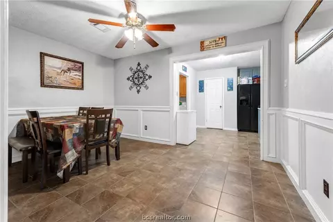 2524 Arbor Dr, Bryan, TX 77802 photo 9