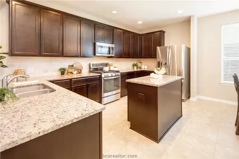617 Palmilla St, Leander, TX 78641 photo 8