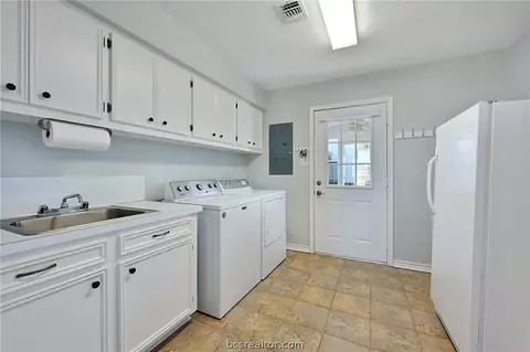 4808 Fm 390 Farm To Market Rd E, Brenham, TX 77833 photo 16