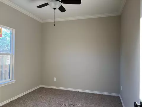 1100 Henderson St, Bryan, TX 77803 photo 11