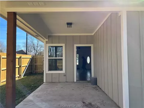 1100 Henderson St, Bryan, TX 77803 photo 18
