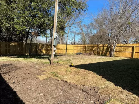 1100 Henderson St, Bryan, TX 77803 photo 17