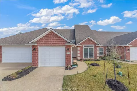 2003 Reagan Ct, Bryan, TX 77802 photo 1