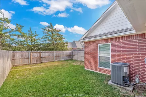 2003 Reagan Ct, Bryan, TX 77802 photo 22