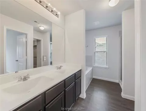 970 Rice Dr, Bryan, TX 77803 photo 17