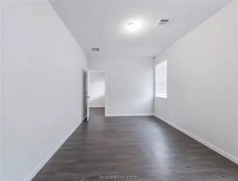 970 Rice Dr, Bryan, TX 77803 photo 12