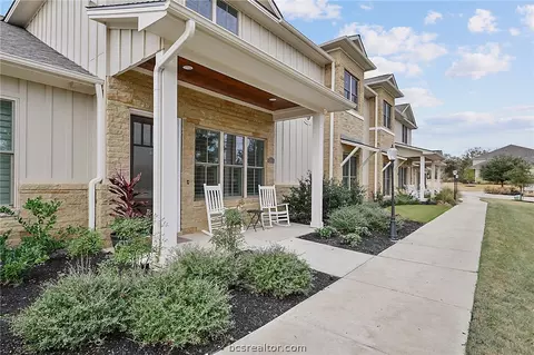 2806 Maroon Ct, Bryan, TX 77807 photo 24