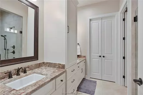 2806 Maroon Ct, Bryan, TX 77807 photo 10