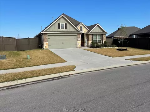 4271 Harding, Bryan, TX 77802 photo 2