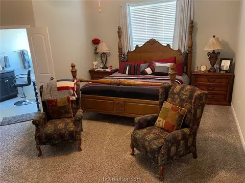 4271 Harding, Bryan, TX 77802 photo 6