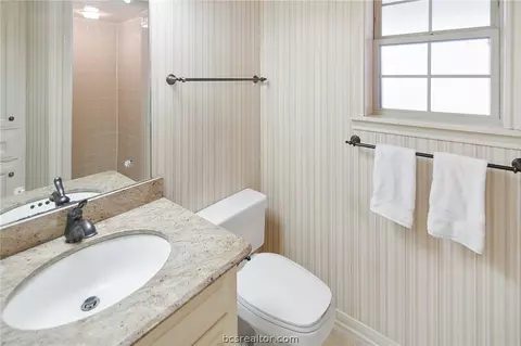 4605 Locksford Dr, Bryan, TX 77802 photo 24