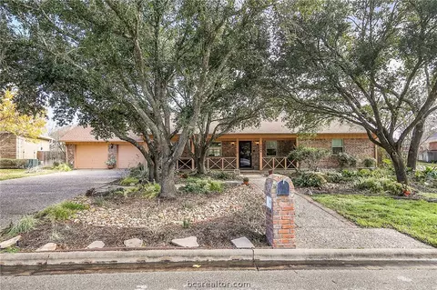 4605 Locksford Dr, Bryan, TX 77802 photo 43