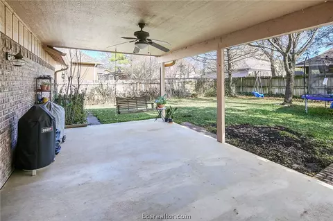4605 Locksford Dr, Bryan, TX 77802 photo 41