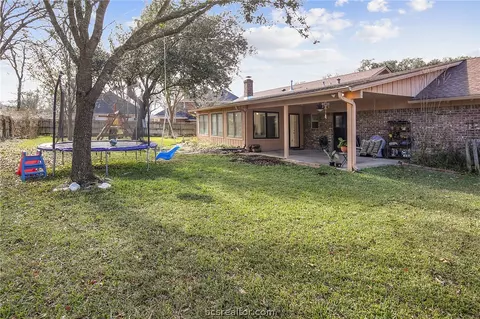 4605 Locksford Dr, Bryan, TX 77802 photo 39